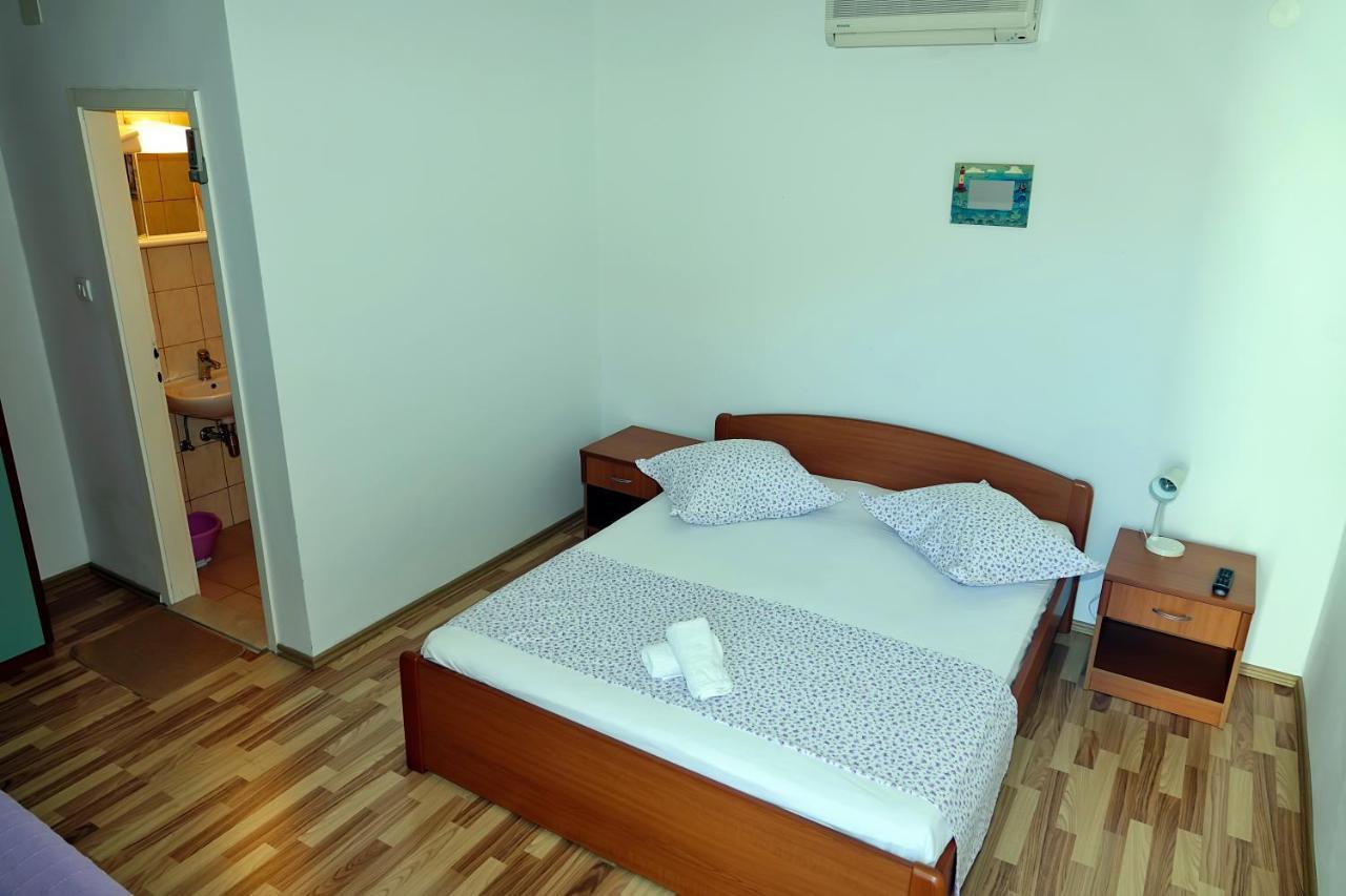 Roza Apartment Baška Voda Exterior foto