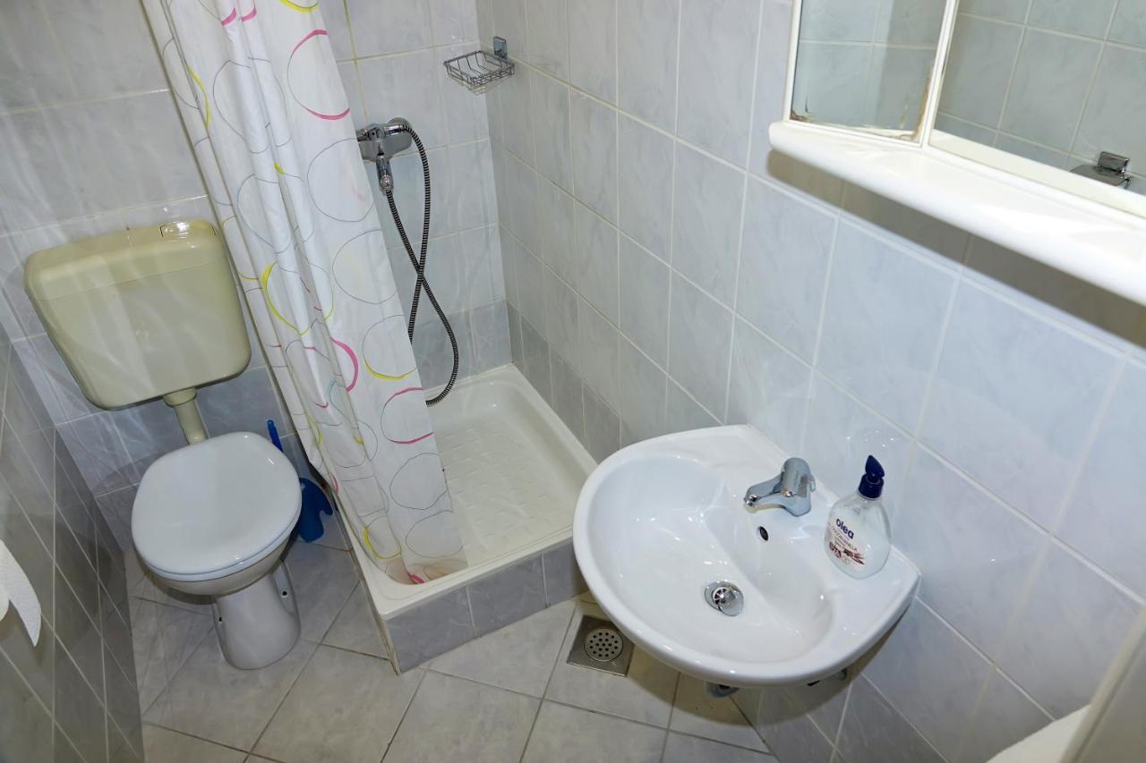 Roza Apartment Baška Voda Exterior foto