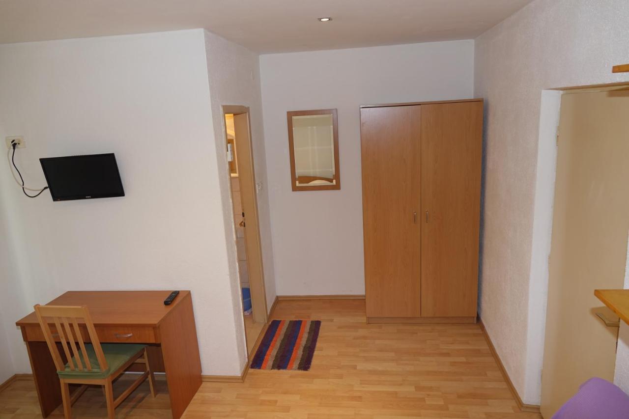 Roza Apartment Baška Voda Exterior foto