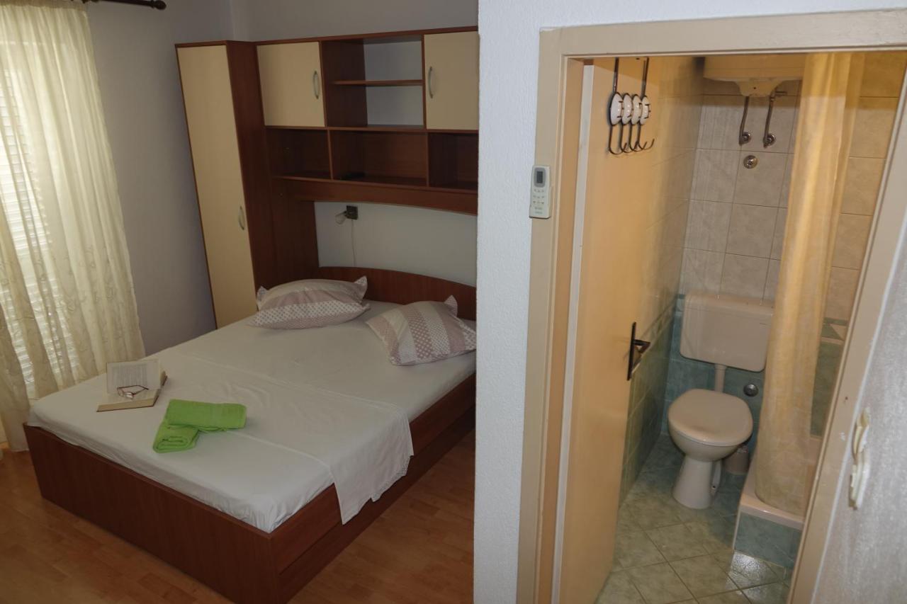 Roza Apartment Baška Voda Exterior foto